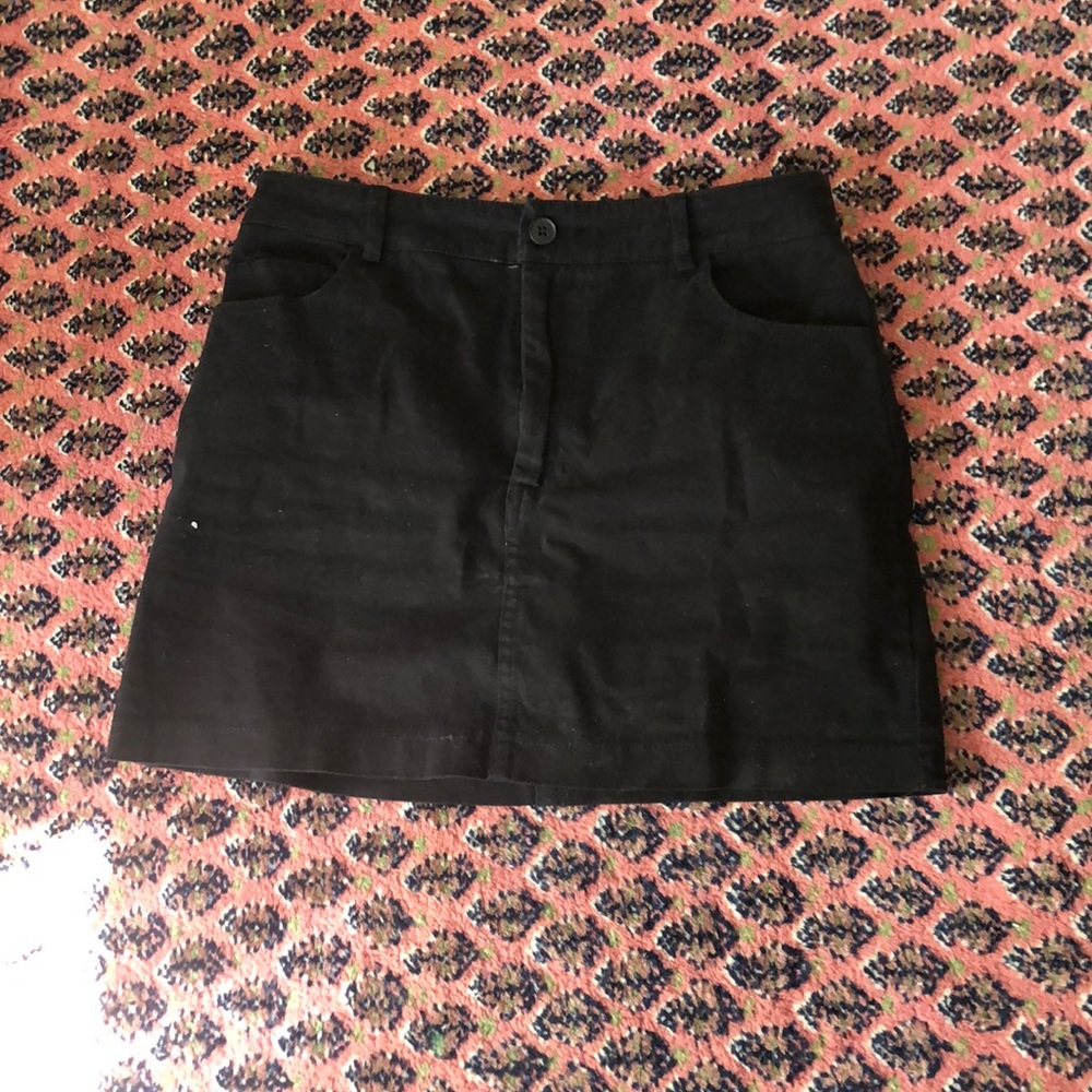 Black skirt